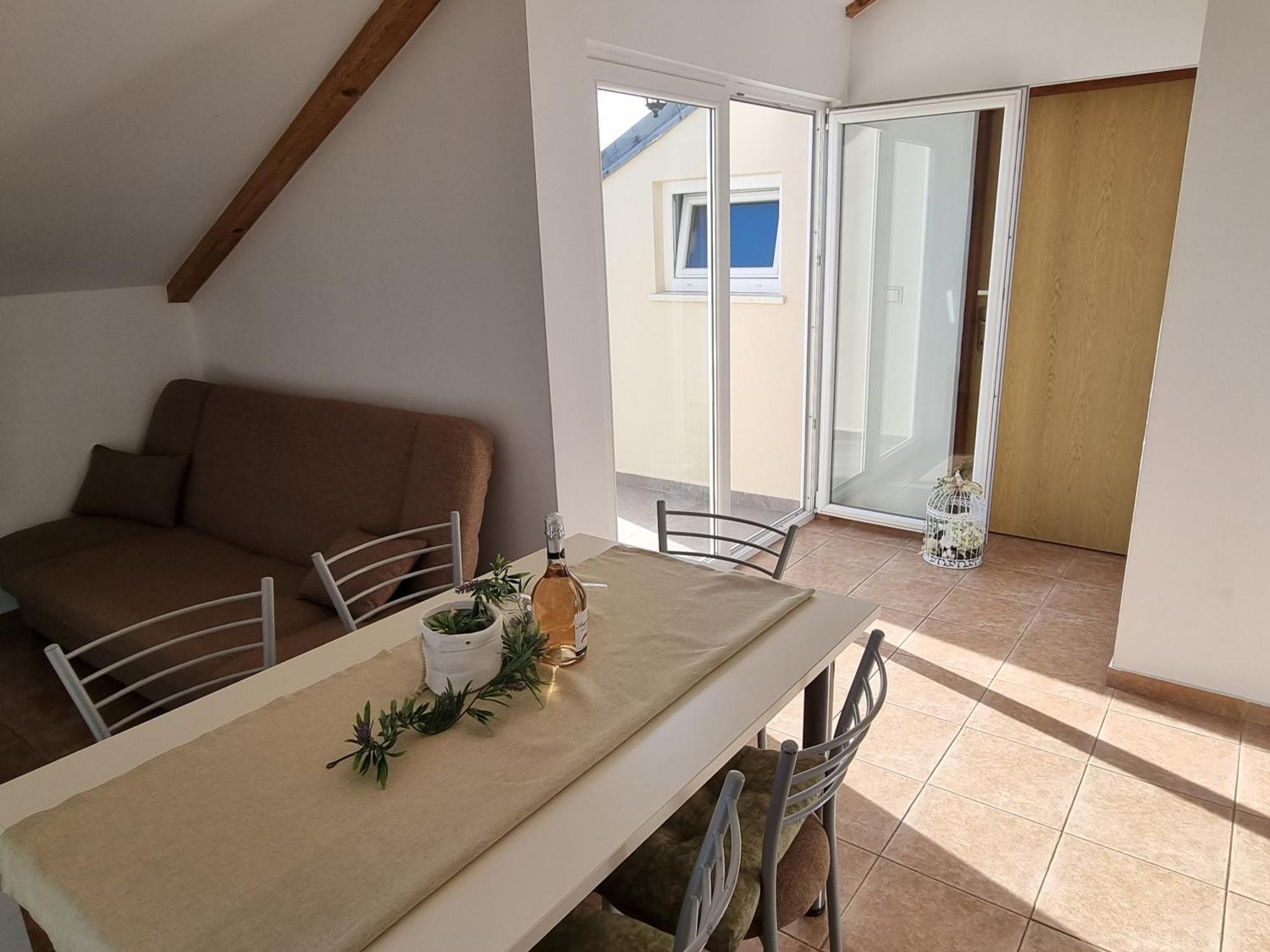 Apartmani Tijana Novi Vinodolski Exterior photo